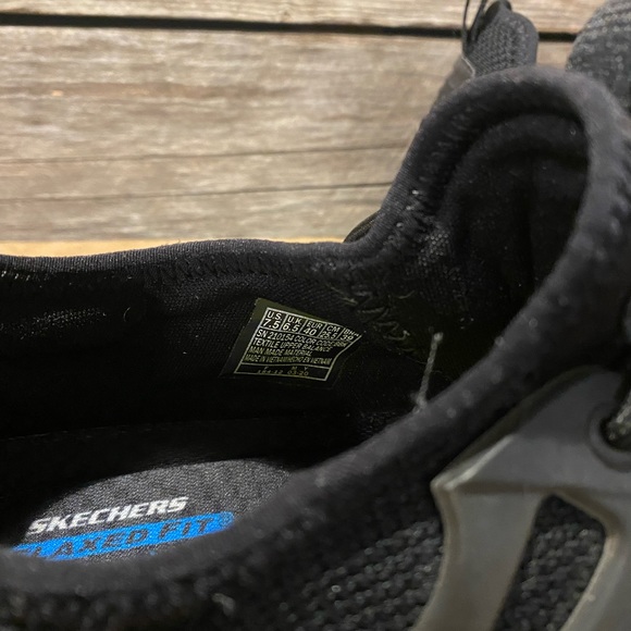 SKECHERS Relaxed Fit Slip-On Walker/Hiker - Men 7.5, Great Shape - Picture 6 of 9